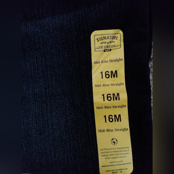 Levi's Mid-Rise Straight 33X32 - Picture 5 of 6